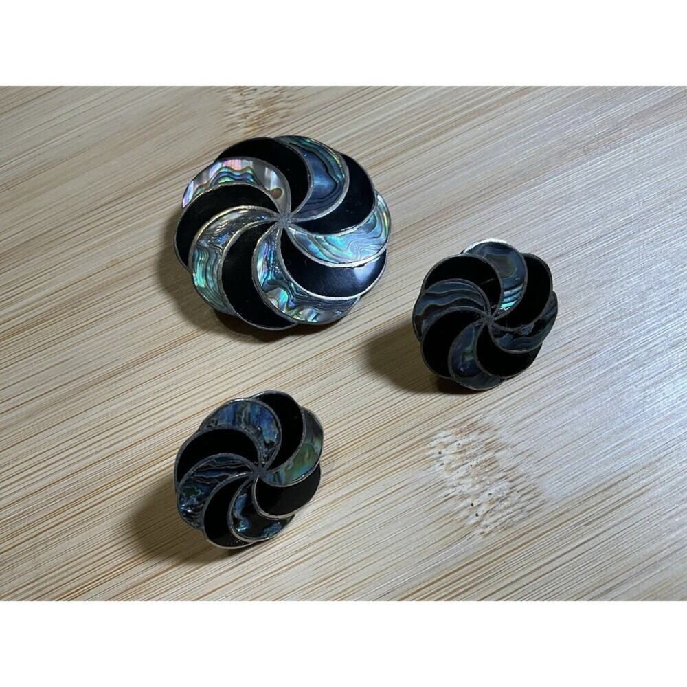 Mexico Abalone & Onyx Brooch/Pendant W/ Matching Earrings, Signed